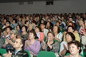 Традиционный праздник для ветеранов АПЗ в честь Международного дня пожилых людей